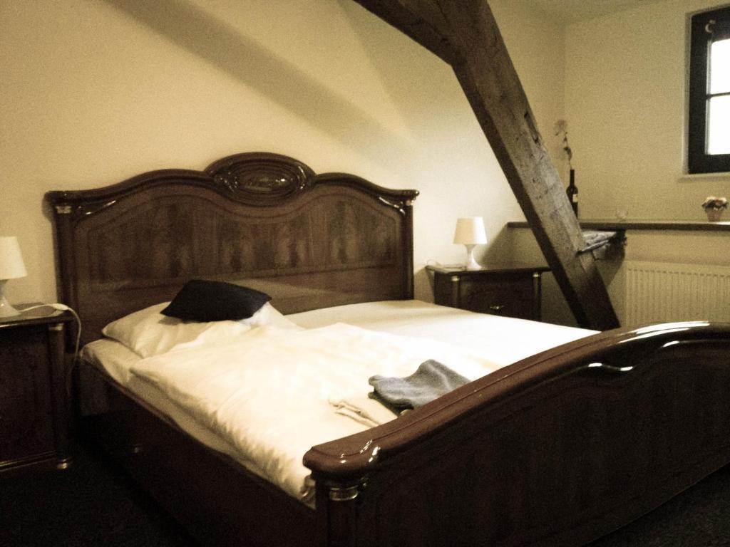 Hotel Altes Bierhaus à Arzbach Extérieur photo